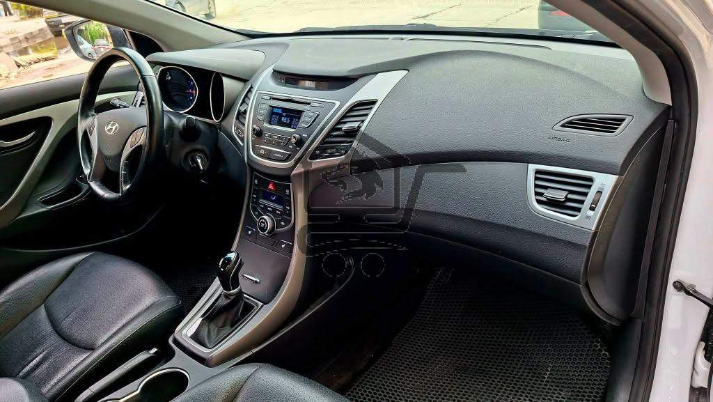 Hyundai Avante 2016 - الصورة 9
