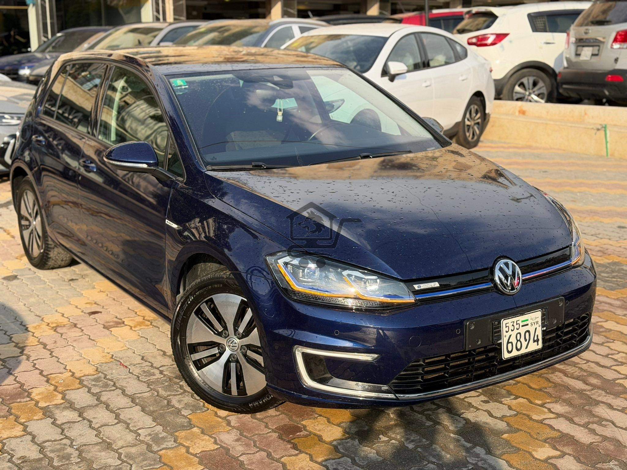 2018 Volkswagen e-Golf - الصورة 1