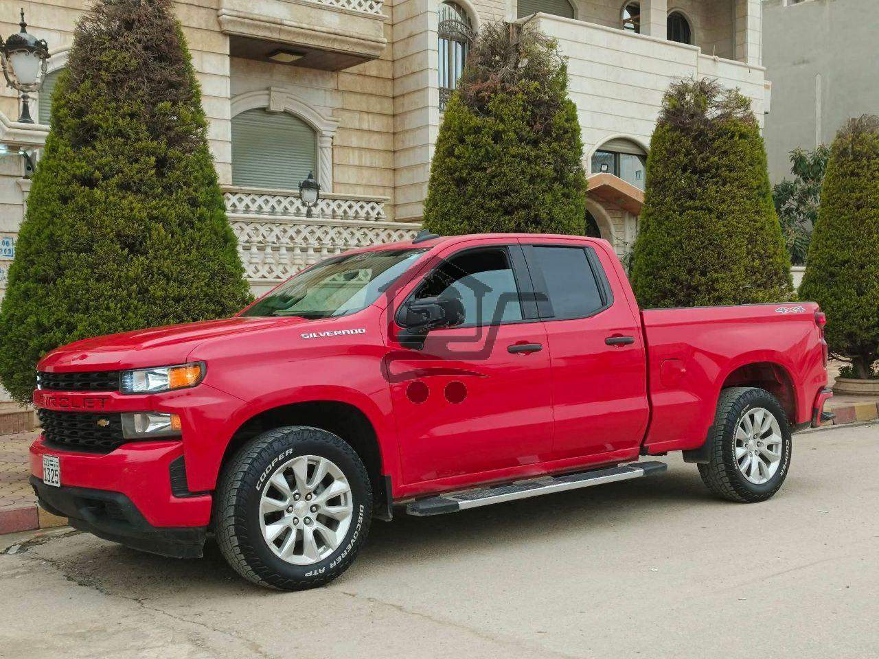 CHEVROLET SILVERADO 2021 - الصورة 1
