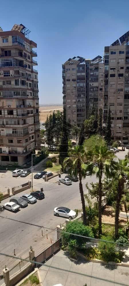 منزل للبيع - الصورة 2