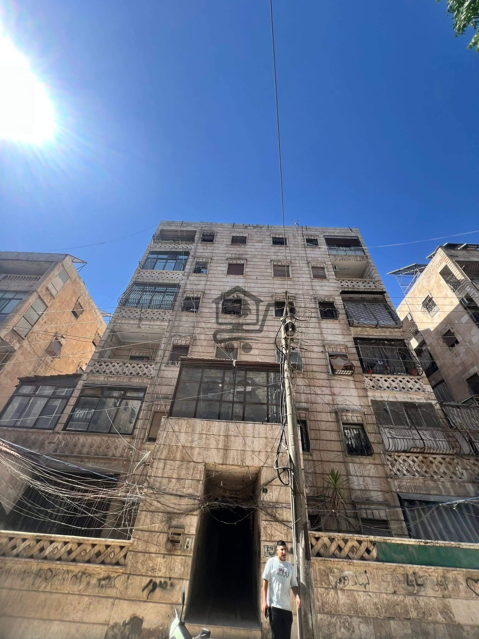 منزل فاخر - الصورة 2