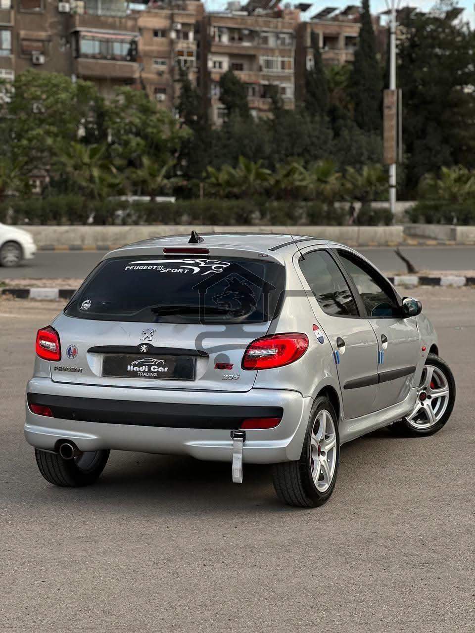Peugeot 206 - الصورة 8