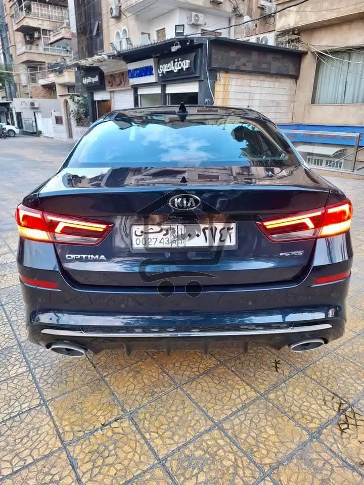 KIA OPTIMA G TLINE - الصورة 2