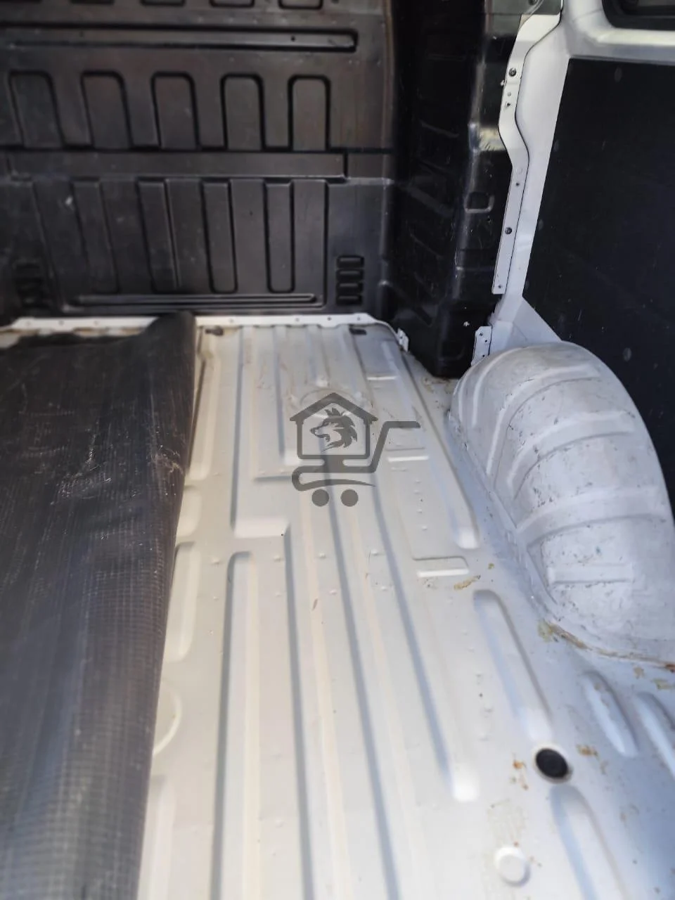 سيارة للبيع - الصورة 5