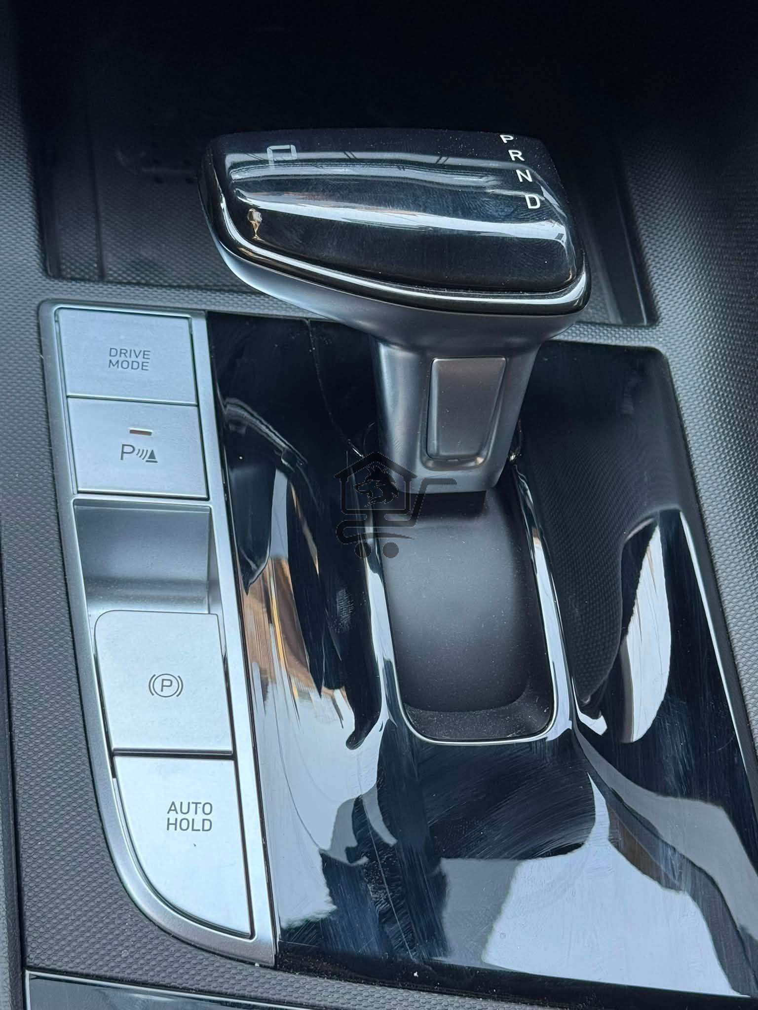 Hyundai Elantra 2025 - الصورة 8