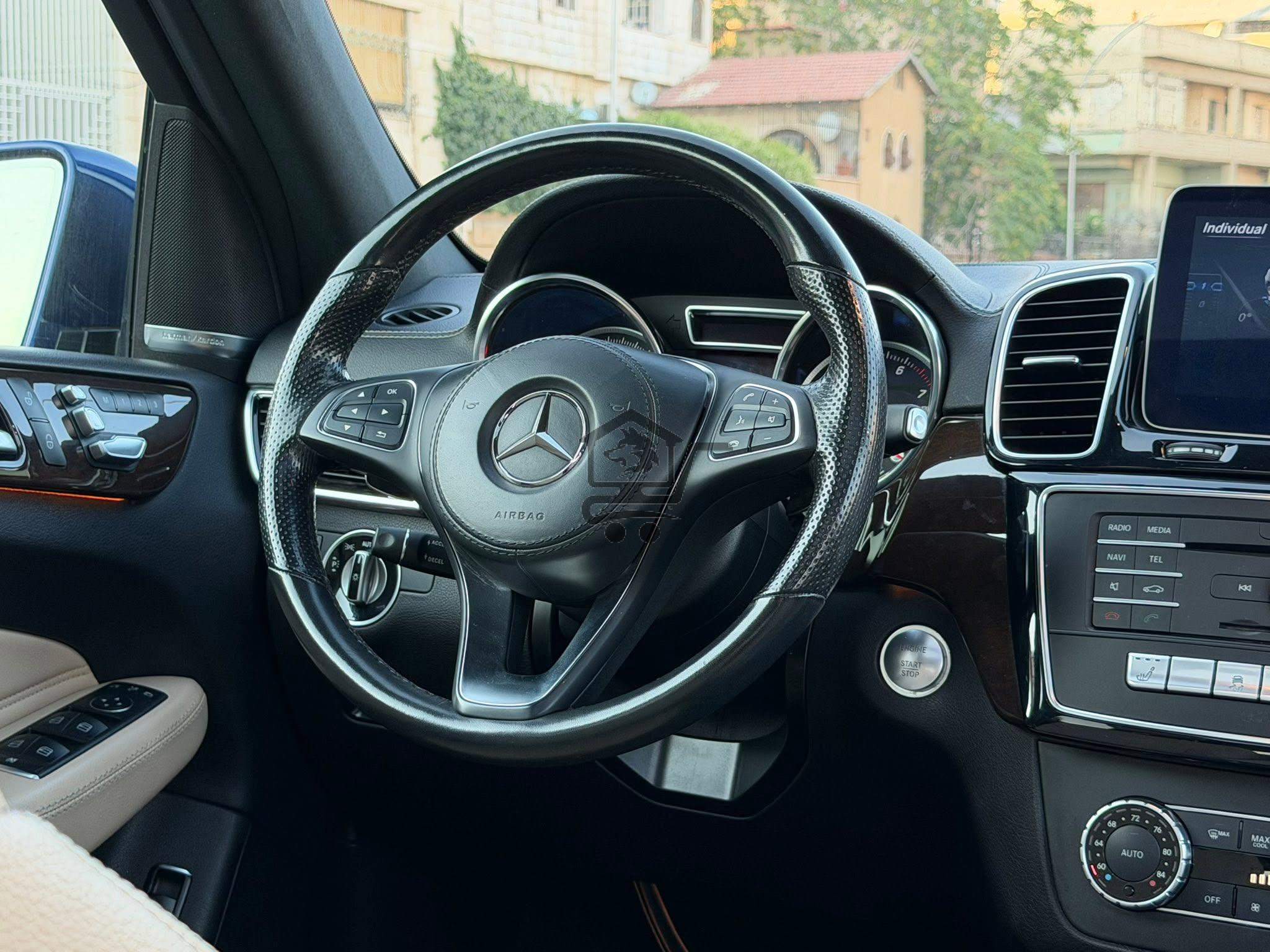 Mercedes-Benz Gls 450 - الصورة 7