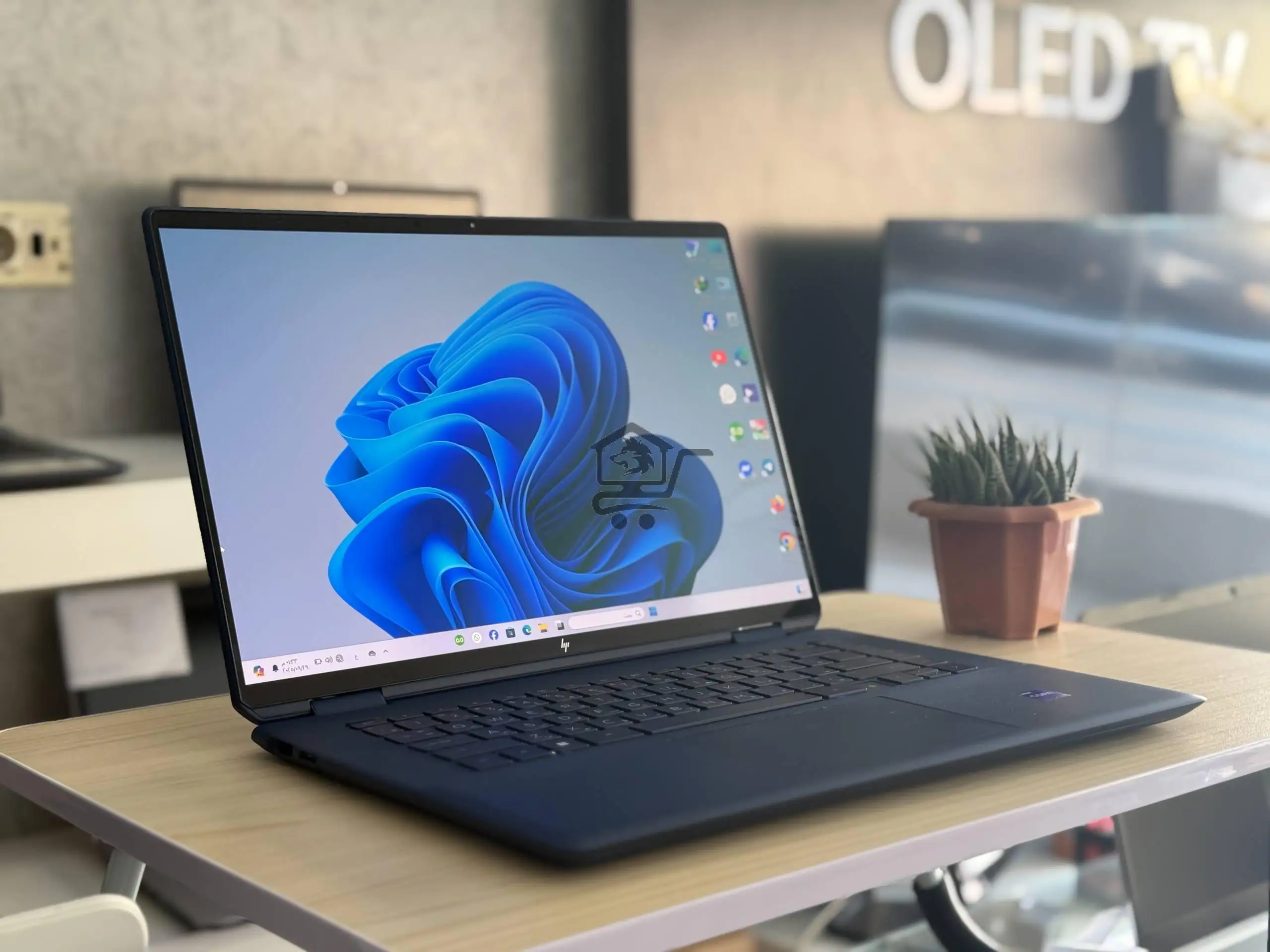 HP spectre x360 2 in1 16 f2xxx