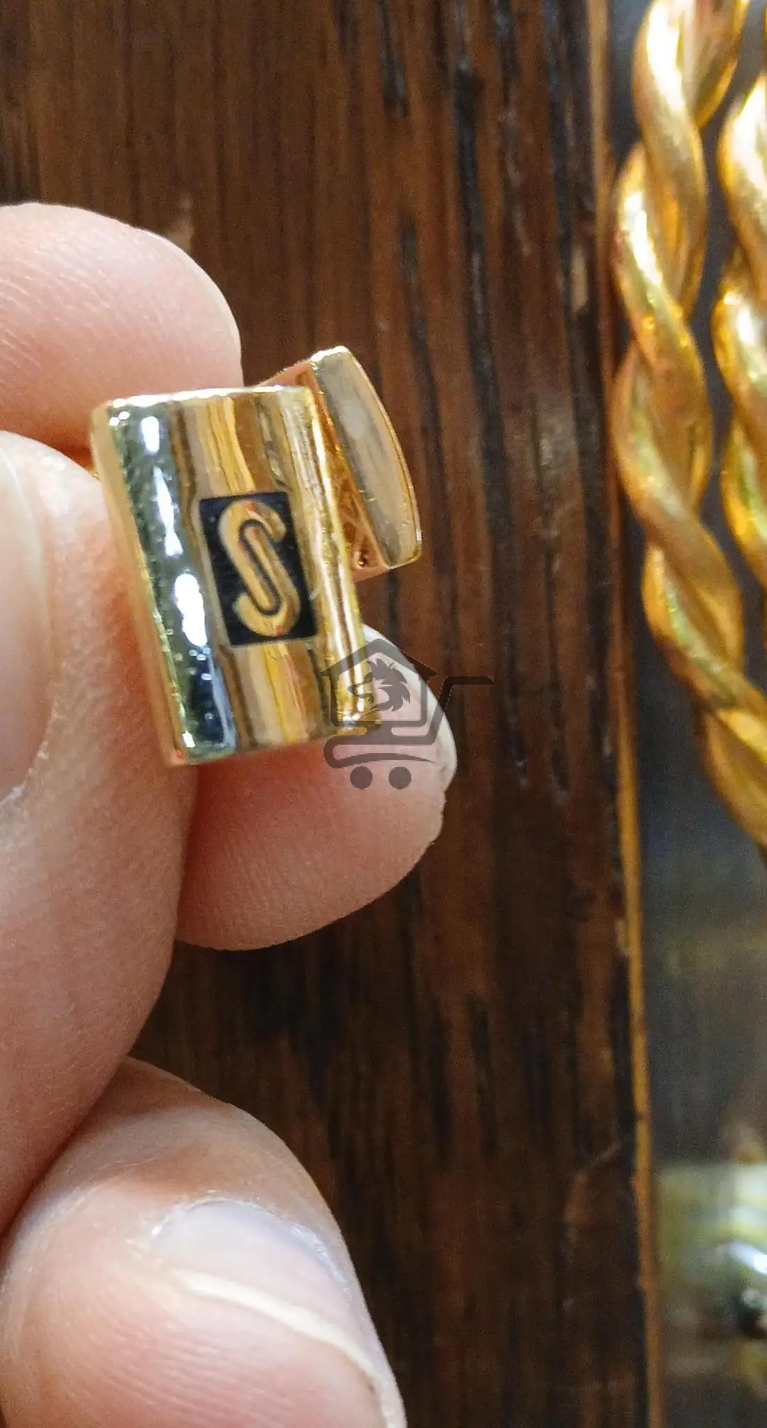 مجوهرات الملكة - الصورة 6