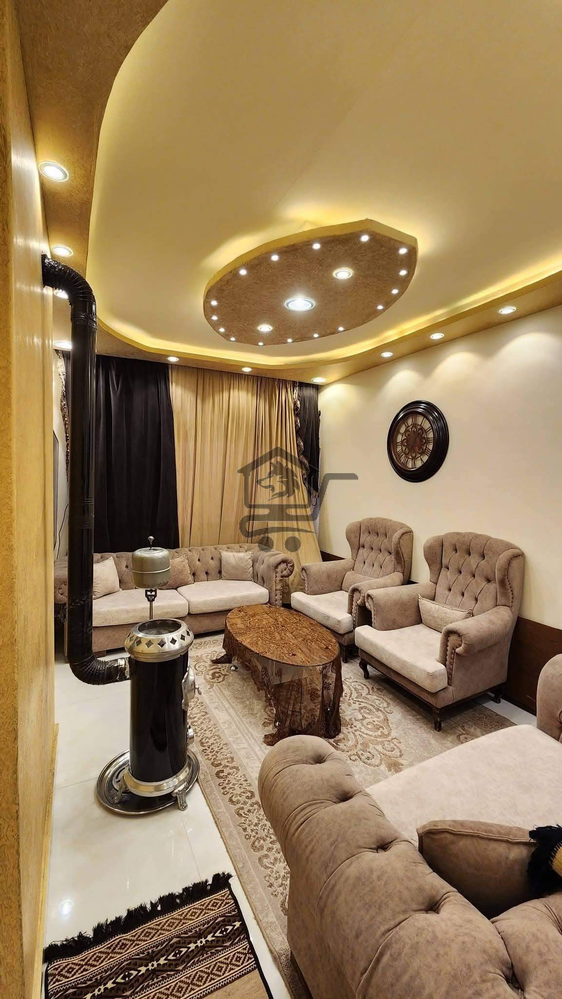 شقة بإطلالة رائعة - الصورة 1