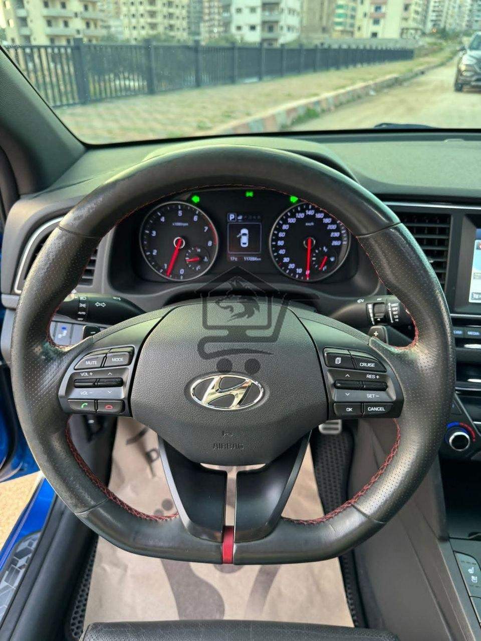 Hyundai Avanti Sport 2017 - الصورة 6