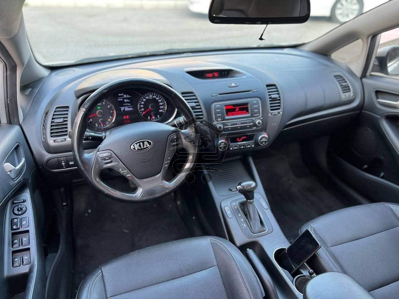 KIA K3 2013 - الصورة 7