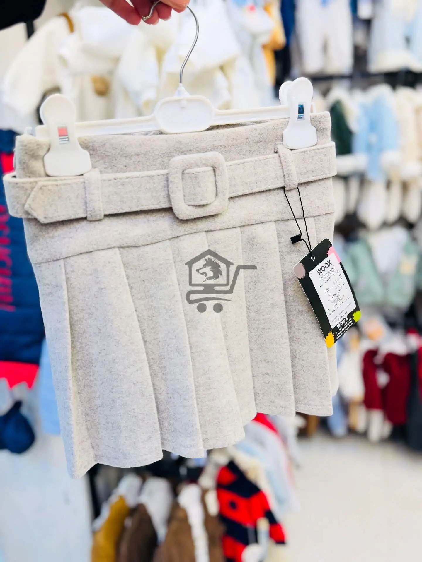 تنورة قصيرة - الصورة 5