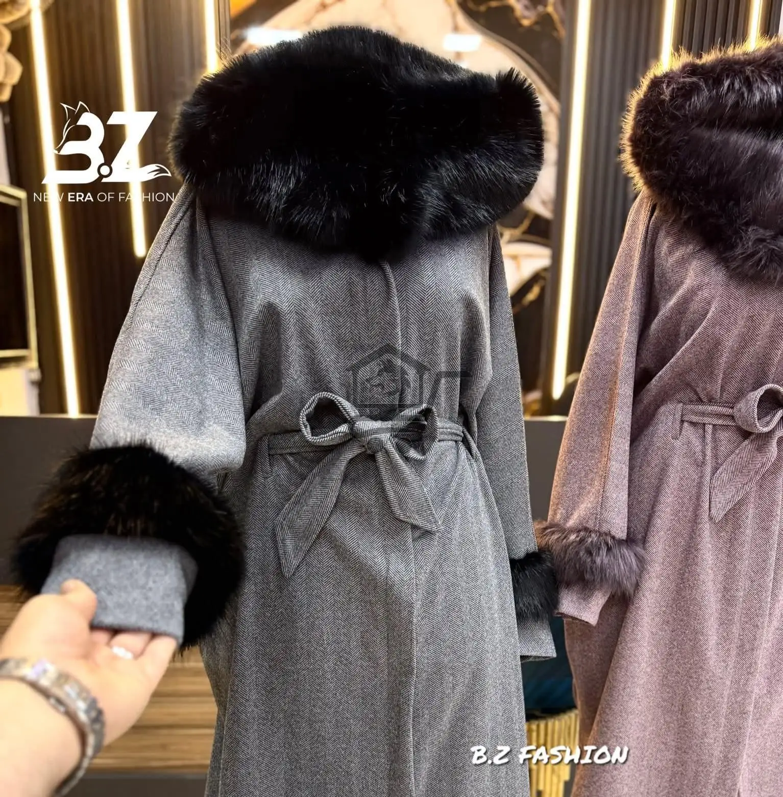 كاب جوخ ايطالي عرايسي - الصورة 2