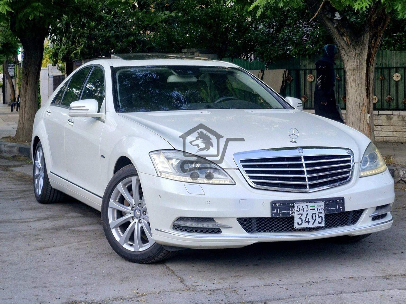 Mercedes-Benz S350 - الصورة 1