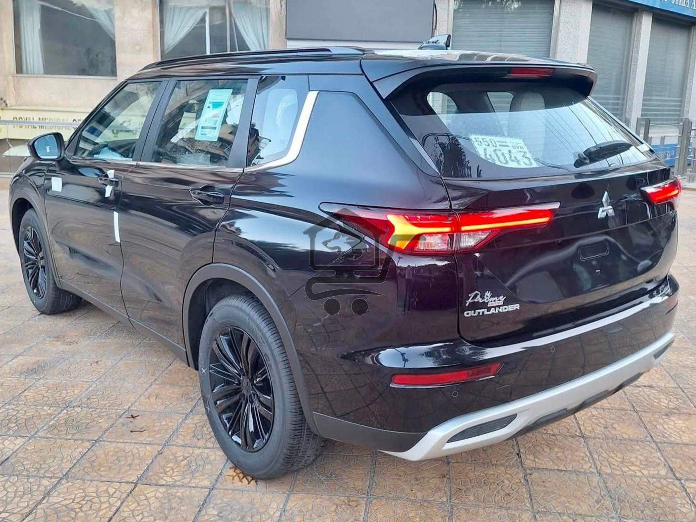Mitsubishi Outlander Premier Edition - الصورة 4