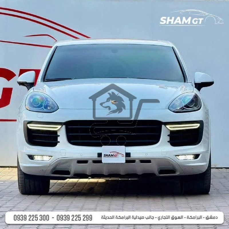 Porsche Cayenne GTS - الصورة 1
