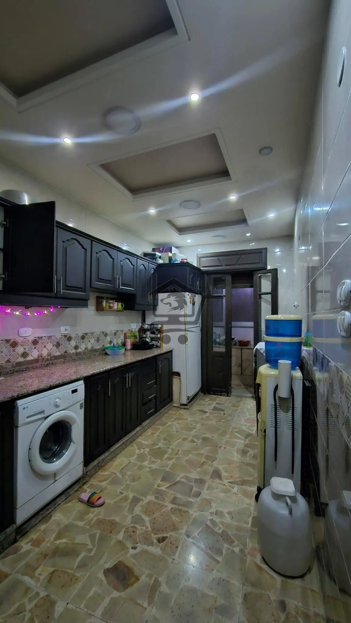 شقة للبيع بدون فرش - الصورة 5