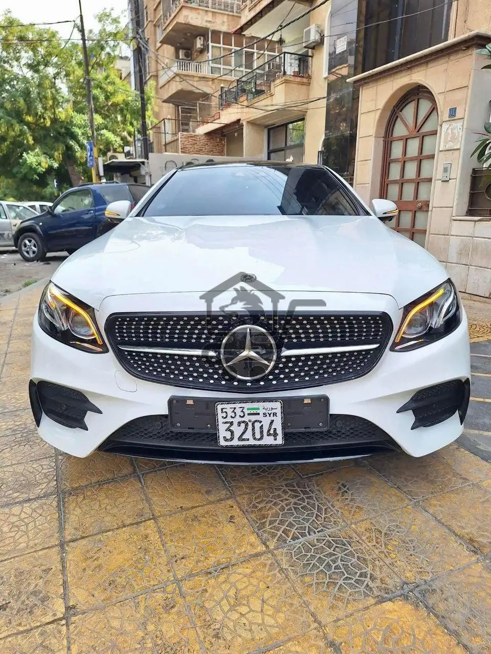 Mercedes EClass E 450 - الصورة 1