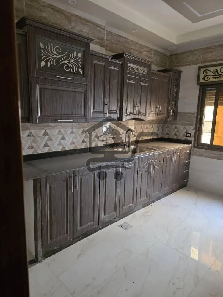 للبيع منزل في اشرفية صحنايا - الصورة 3