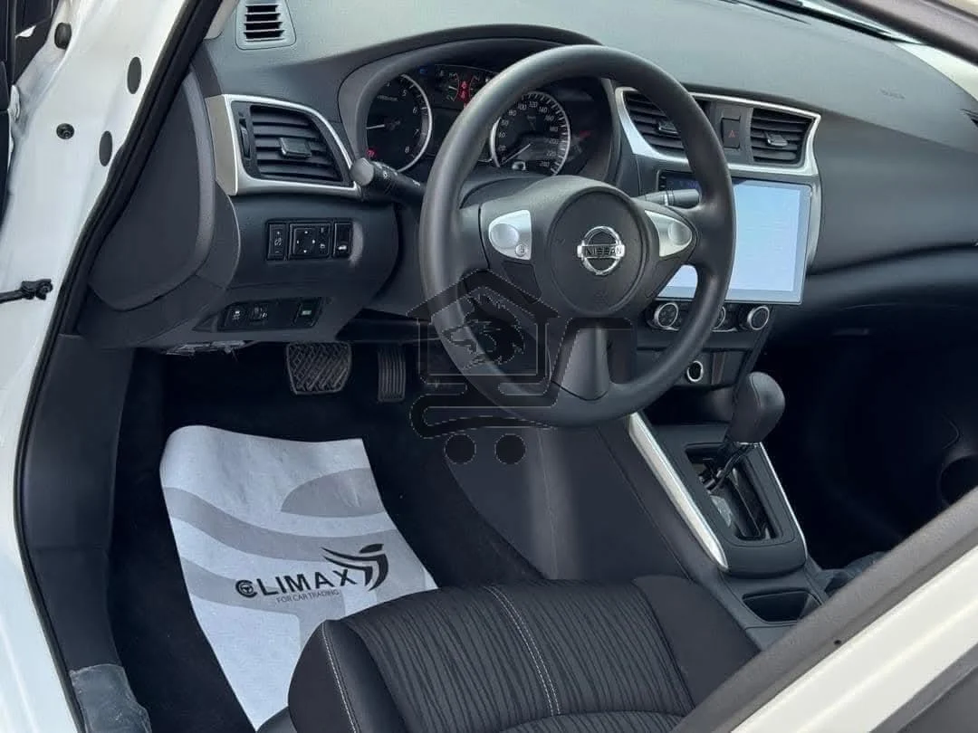 نيسان سيلفي 2025 - الصورة 4