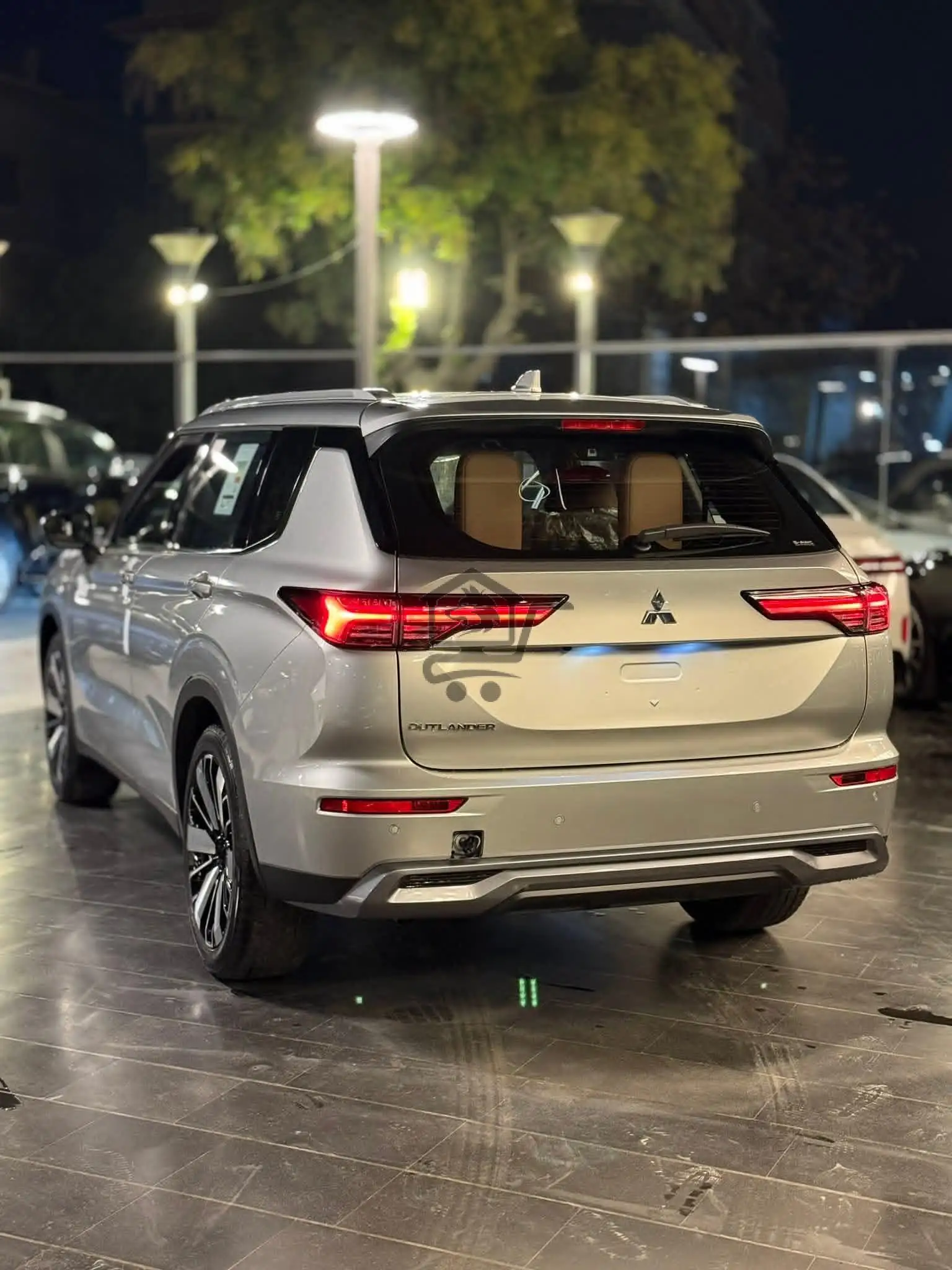 Mitsubishi Out Lander - الصورة 7