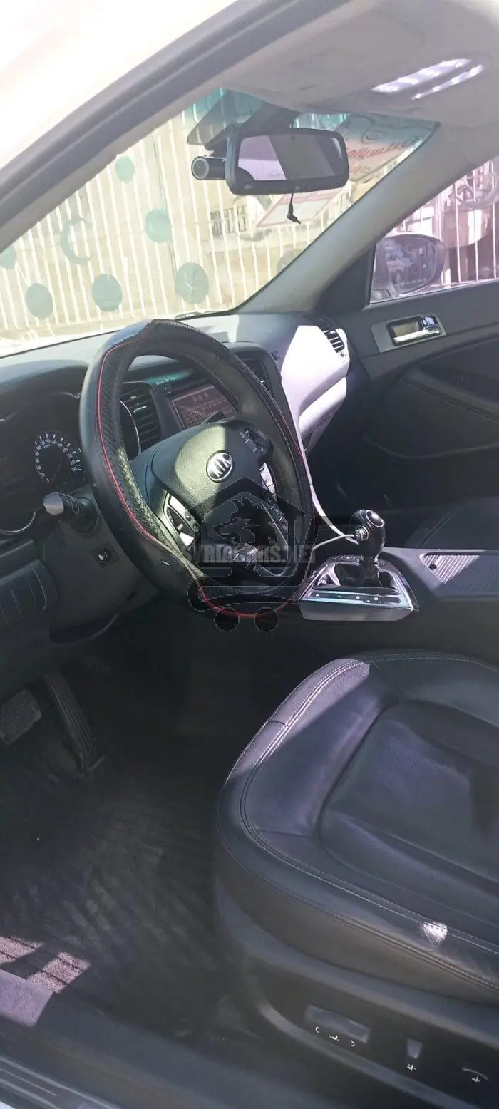 كيا - Kia K5 - الصورة 7