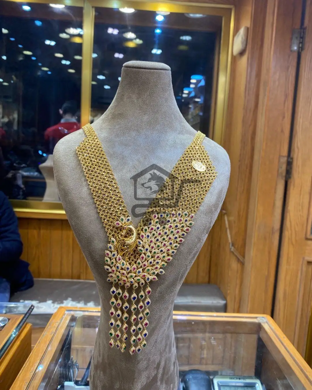 مجوهرات الأميرة الحسناء - الصورة 1