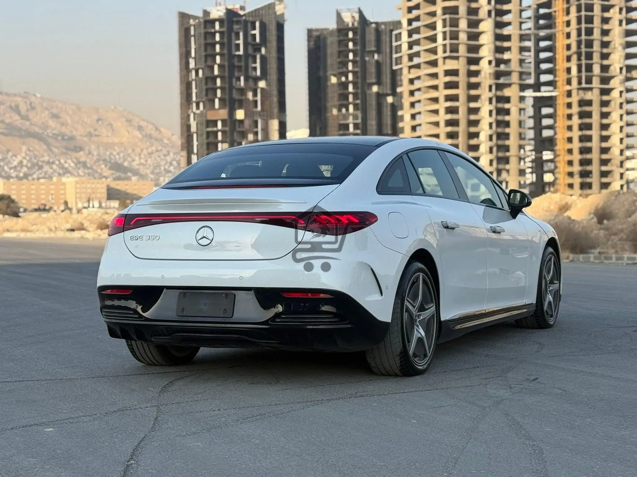 Mercedes - الصورة 2