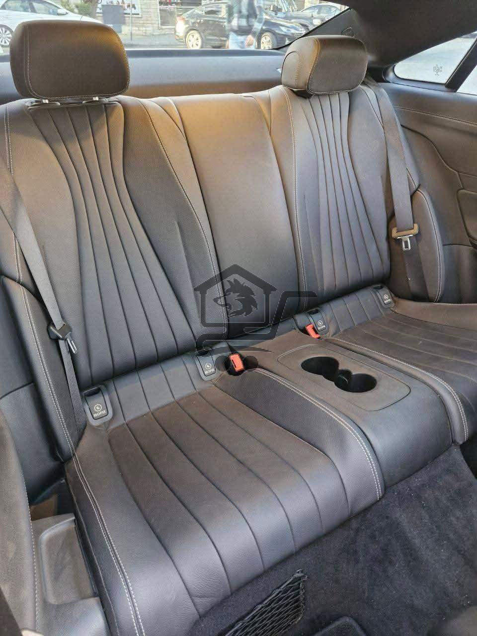 Mercedes-Benz E450 - الصورة 9