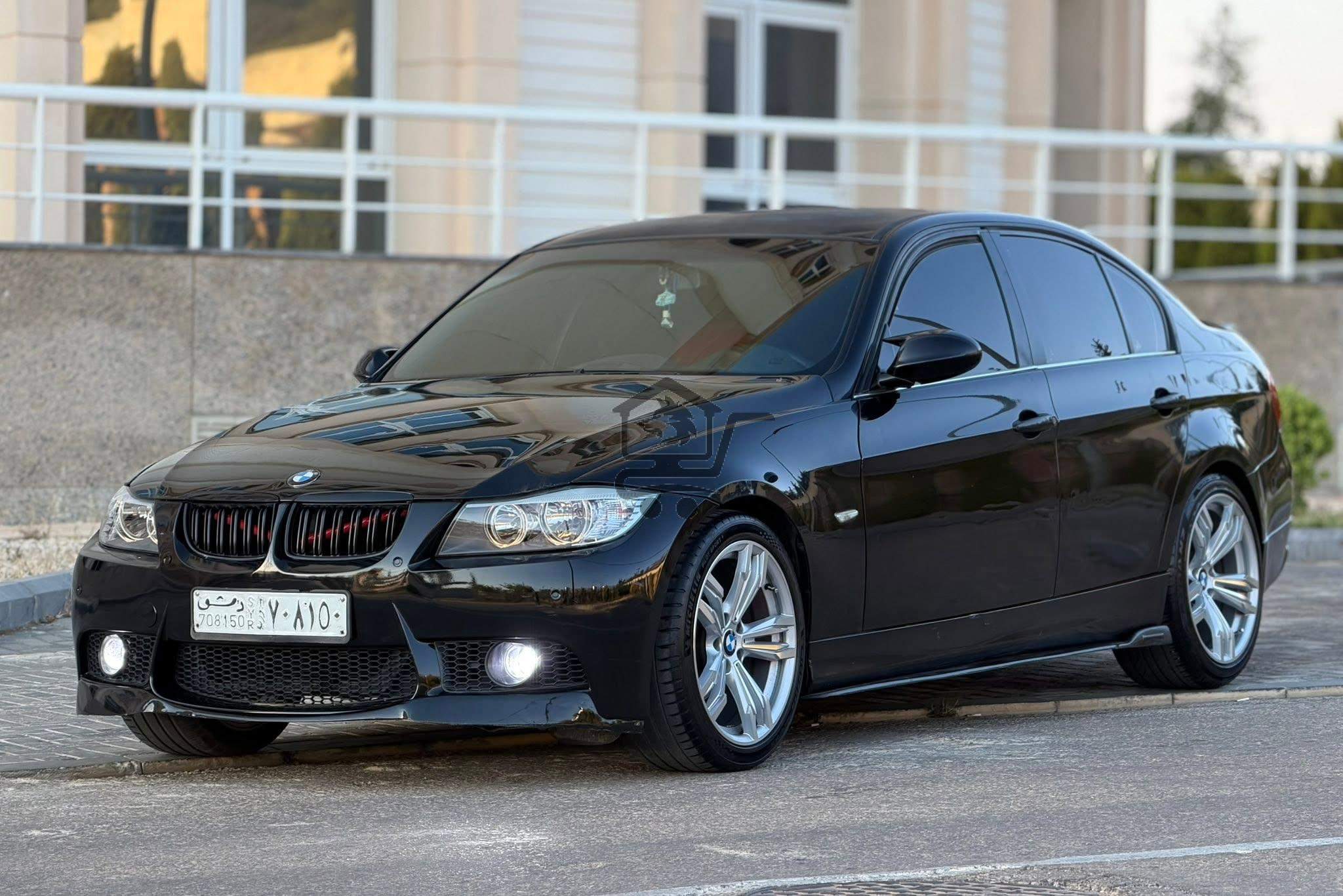 BMW 320i 2007 - الصورة 5