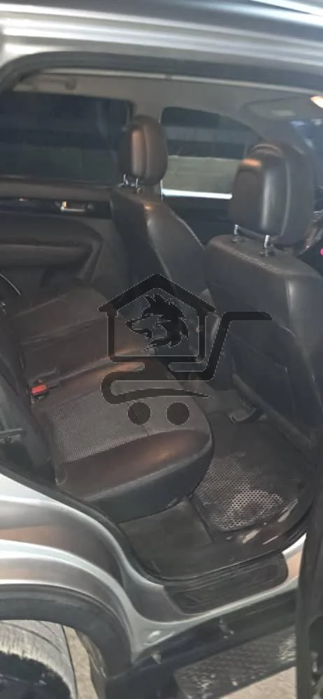 كيا سيرنتو - الصورة 5