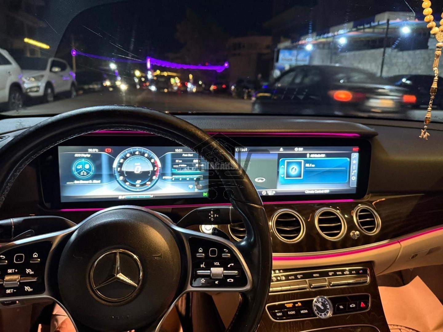 مرسيدس بينز - Mercedes benz E300 - الصورة 3