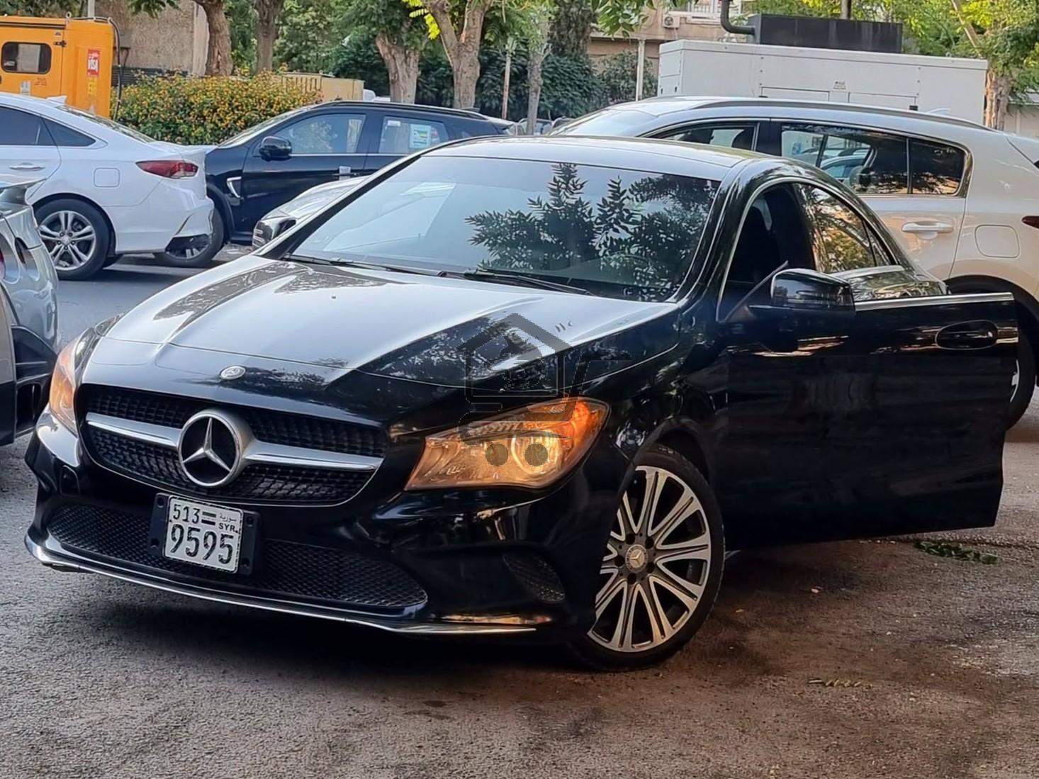 Mercedes-Benz CLA 250 - الصورة 1