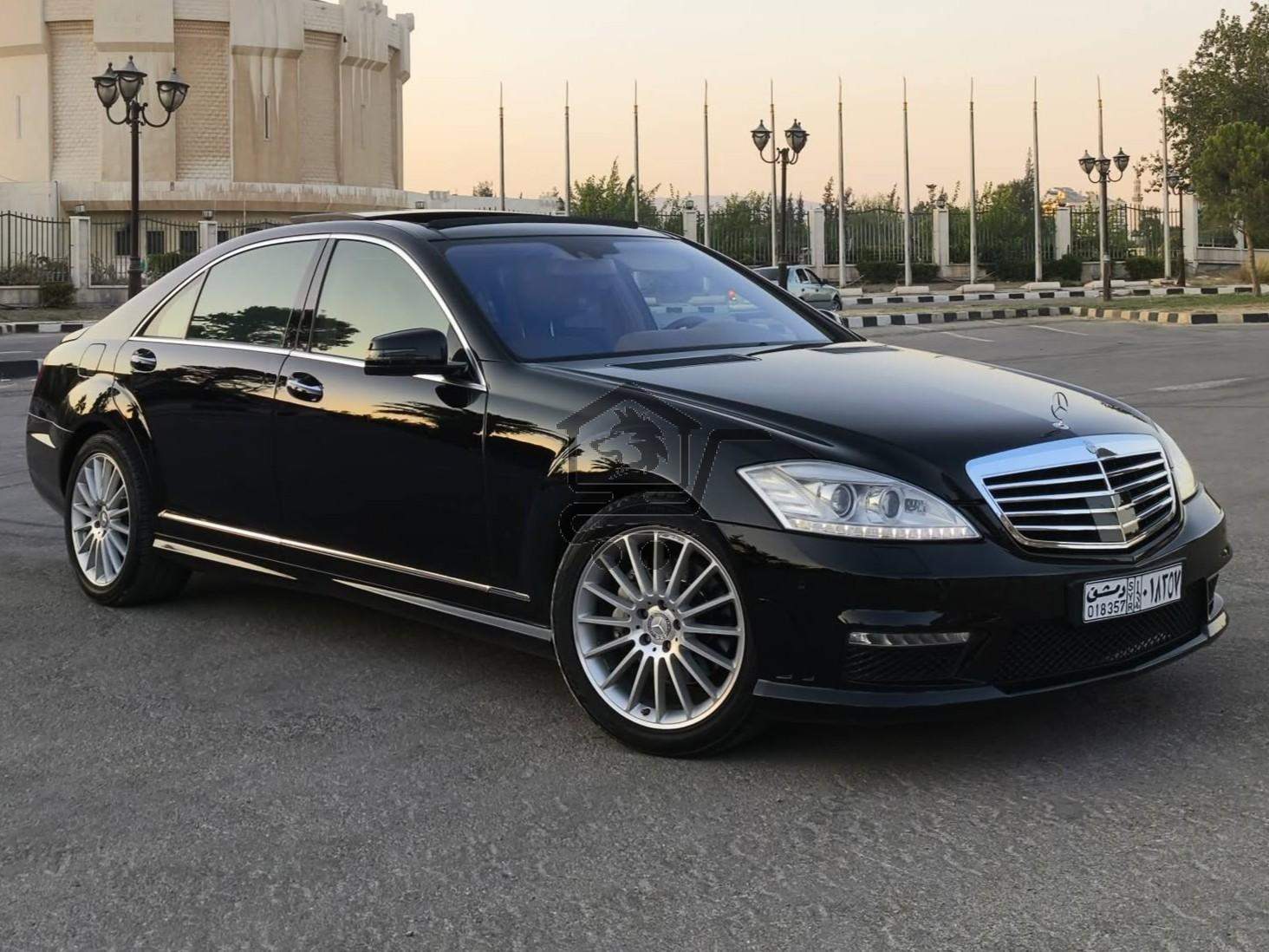 Mercedes-Benz S350 - الصورة 3