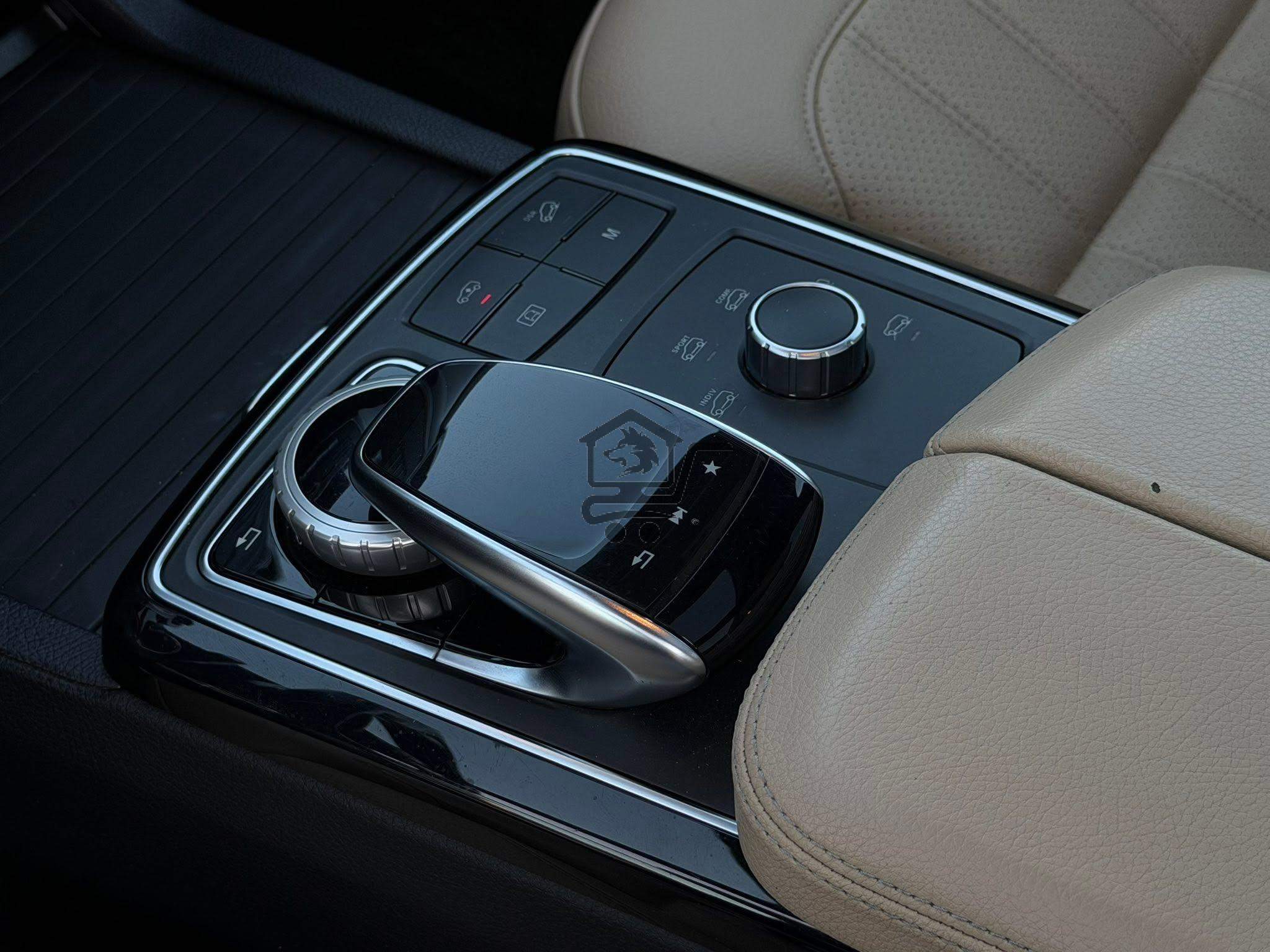 Mercedes-Benz Gls 450 - الصورة 9