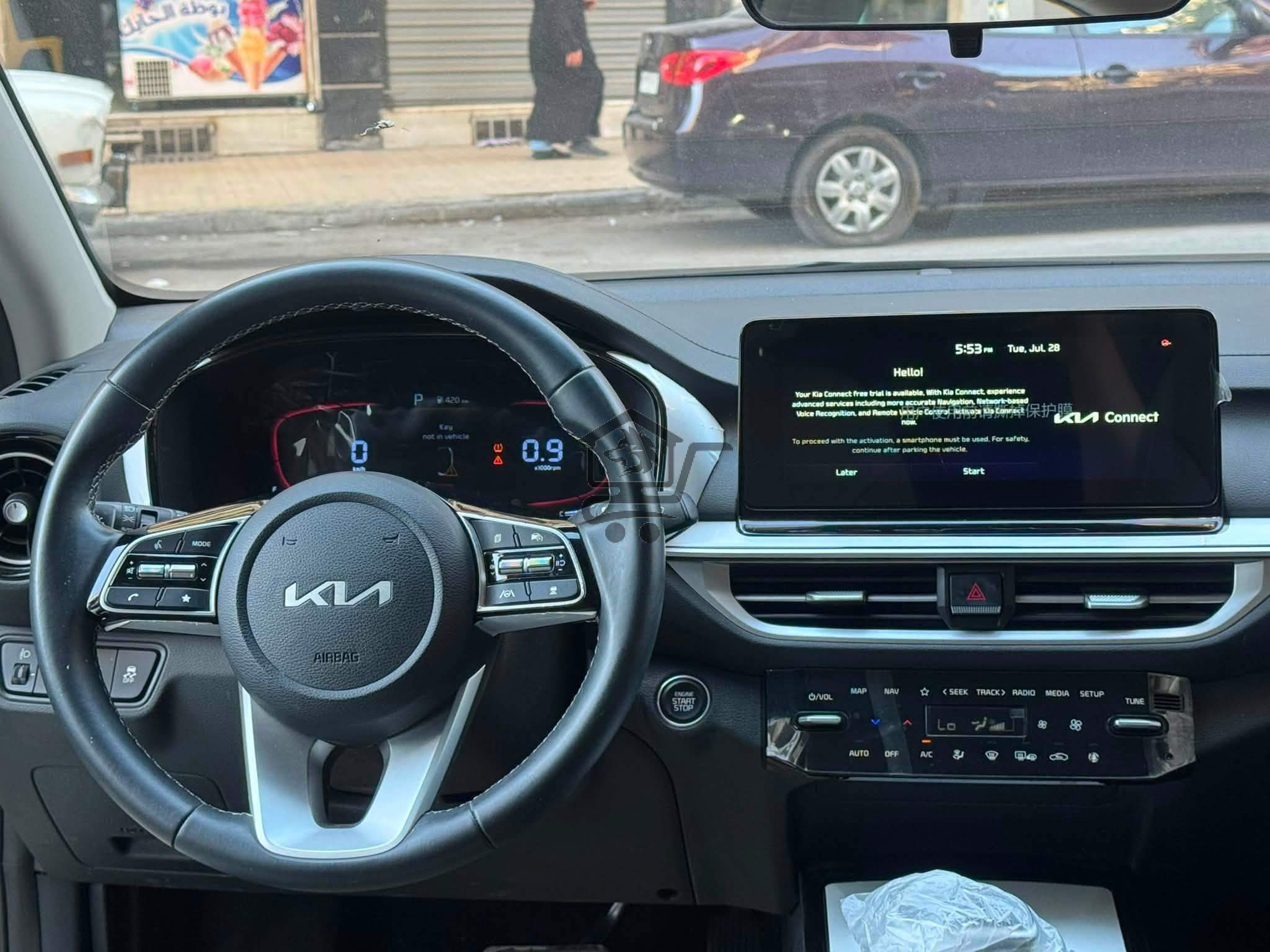 Kia k3 2024 - الصورة 7