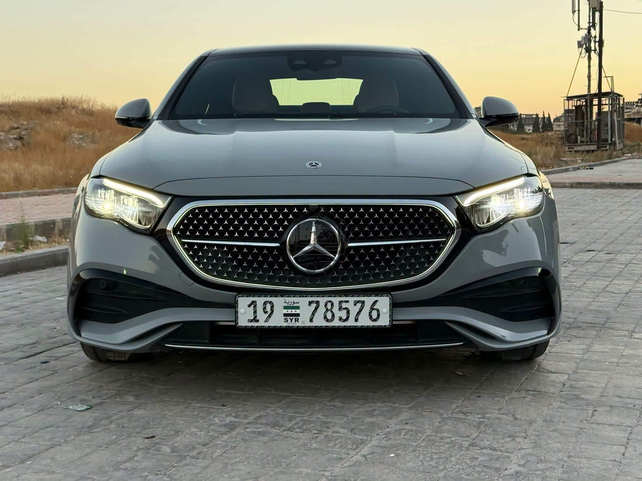 Mercedes - الصورة 2