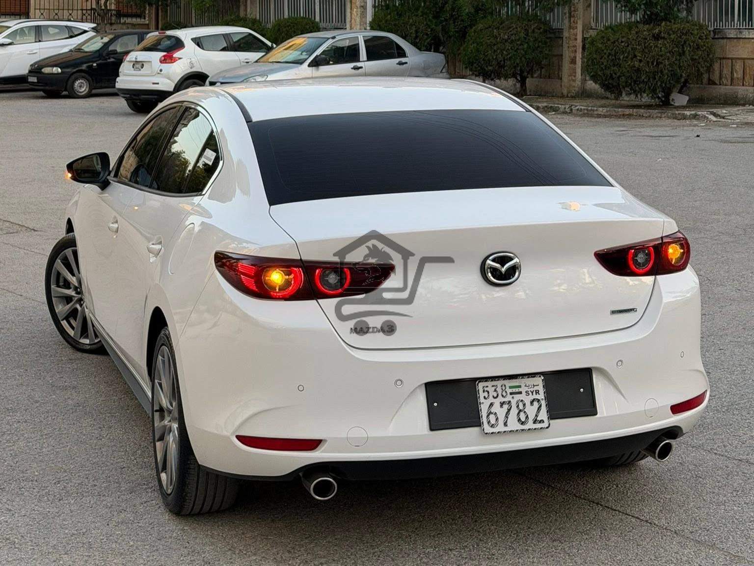 Mazda 3 2026 - الصورة 4