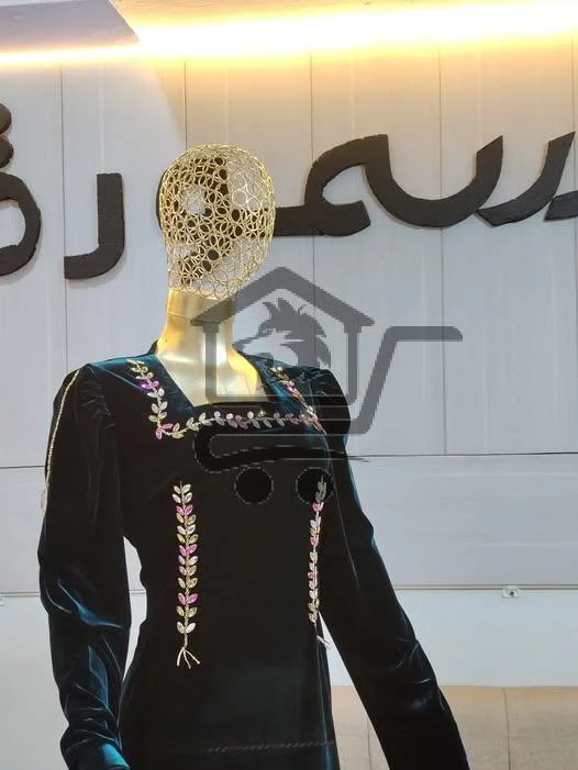 أزياء سمورة - الصورة 1