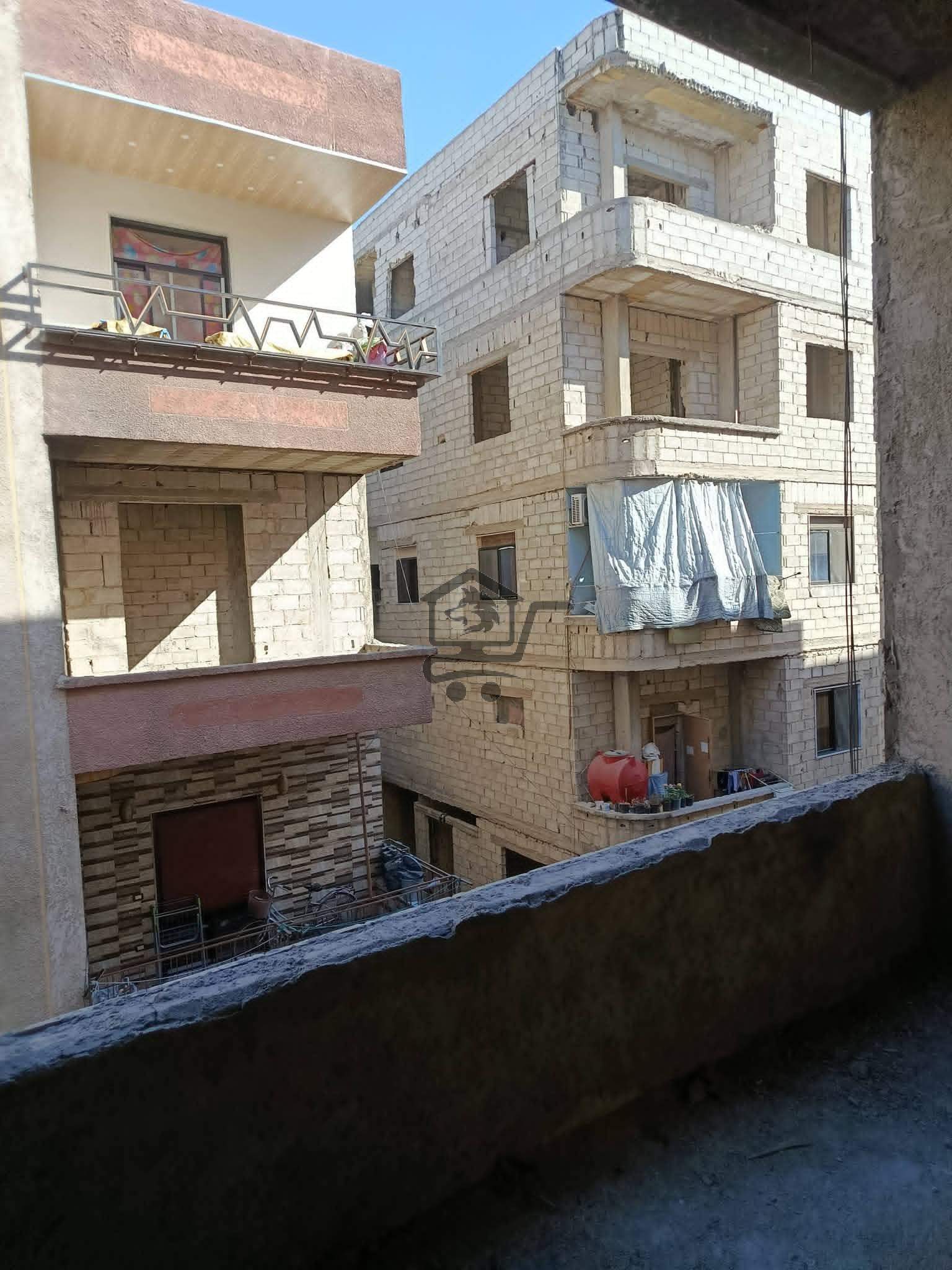 شقة على العظم - الصورة 1