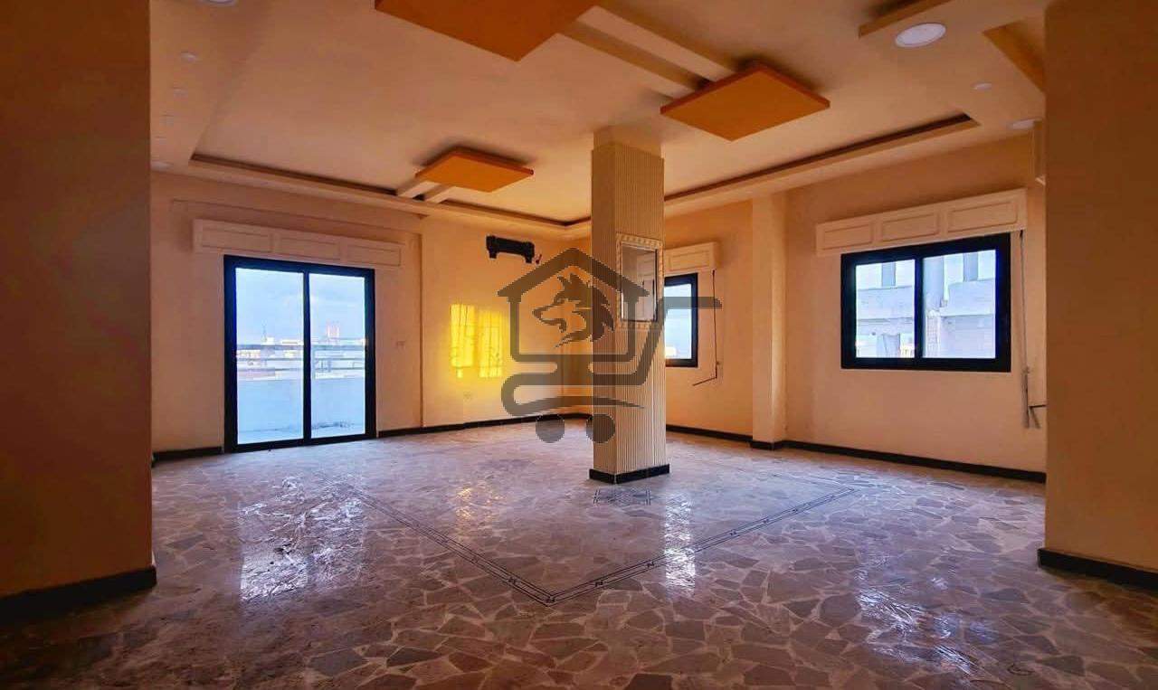 منزل بإكساء جيد - الصورة 2