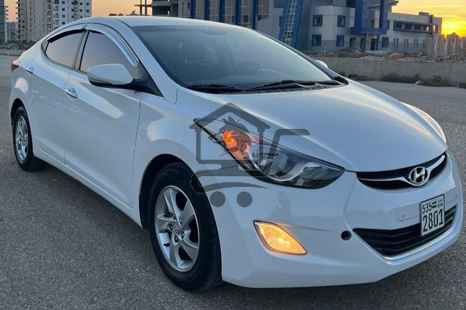 HUYNDAI ELANTRA 2012 - الصورة 5