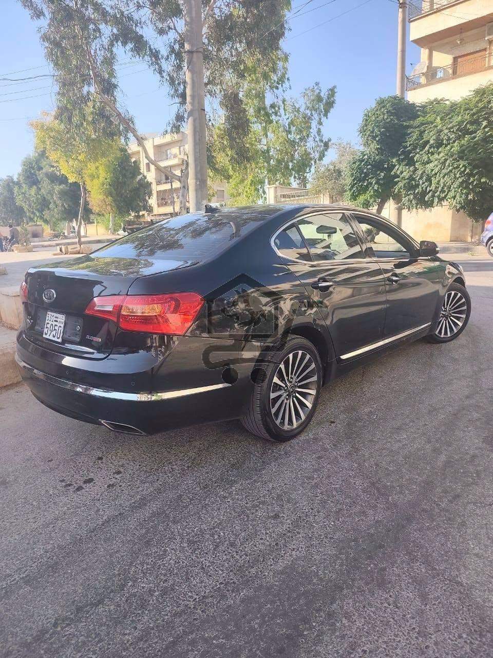 كيا كي 7 2012 - الصورة 3