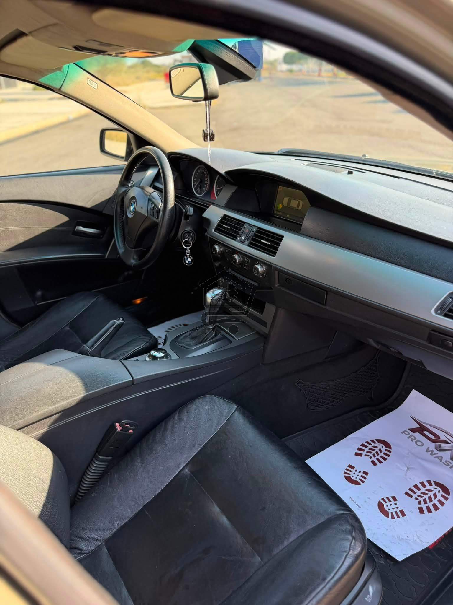 BMW E60 525i - الصورة 5