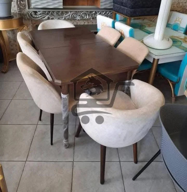 طاولة +كراسي - الصورة 3