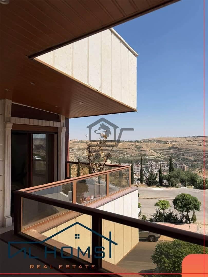 منزل فاخر - الصورة 1