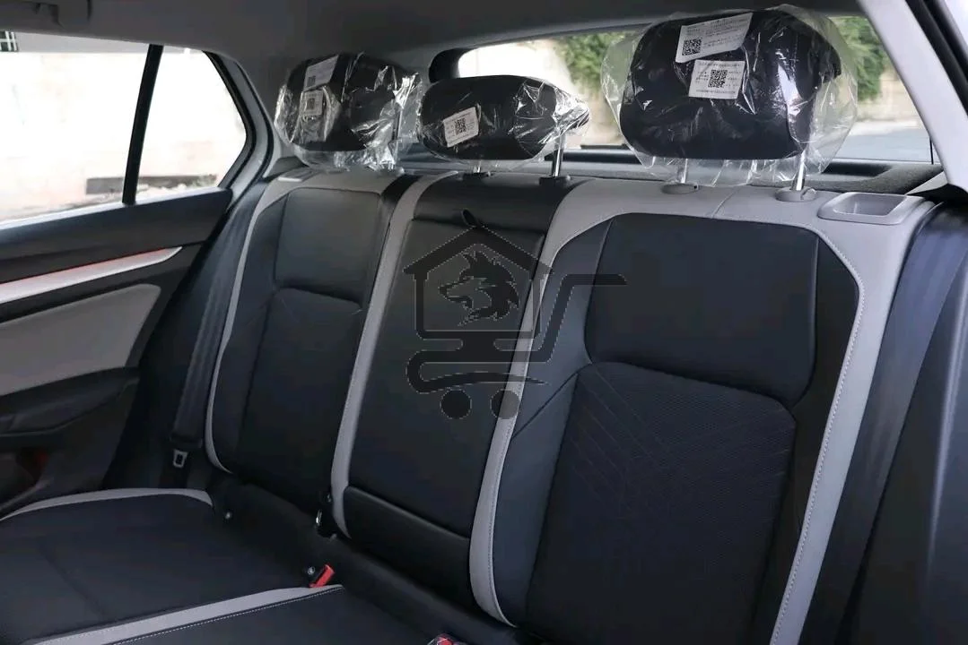 Volkswagen Golf - الصورة 8