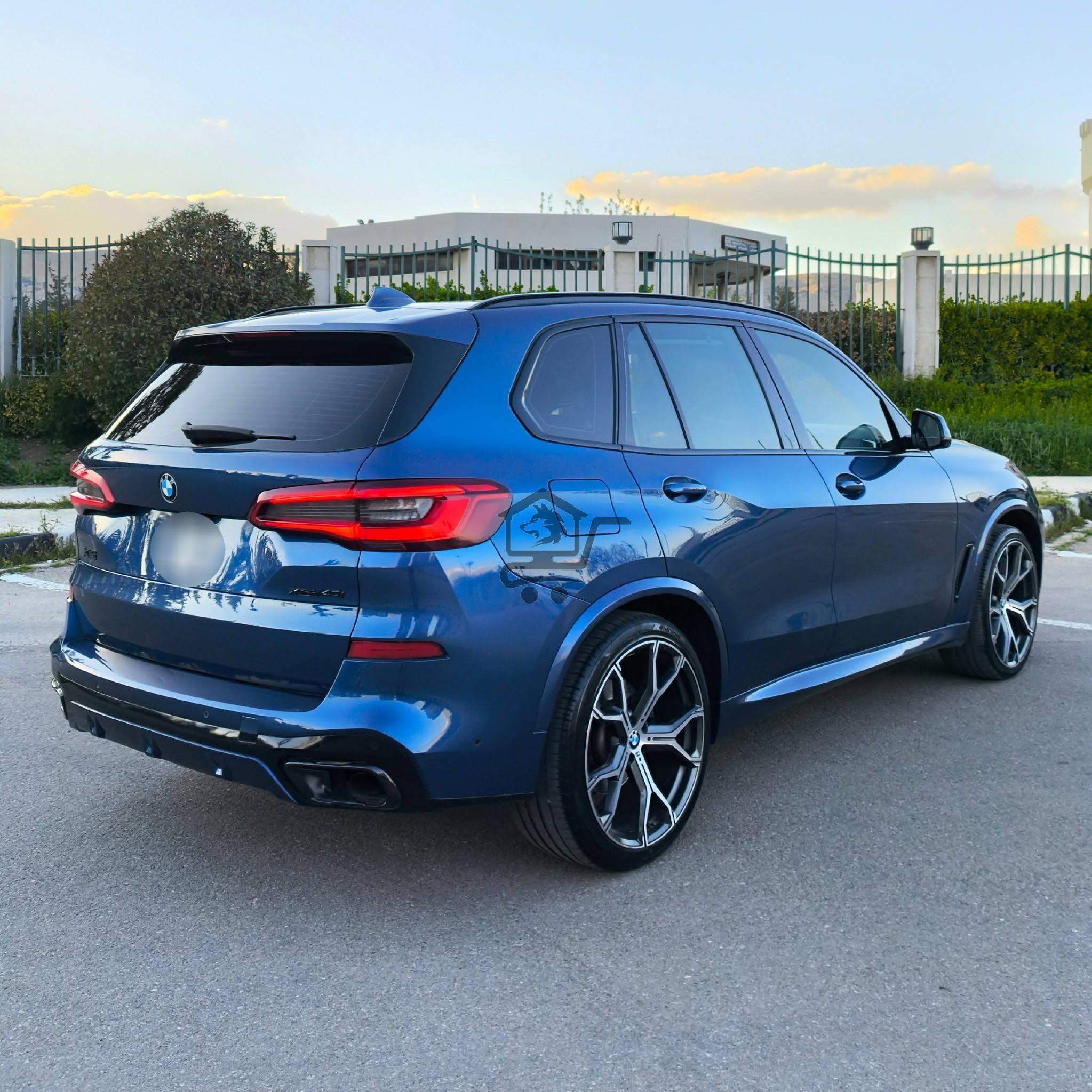 BMW X5 40i - الصورة 4
