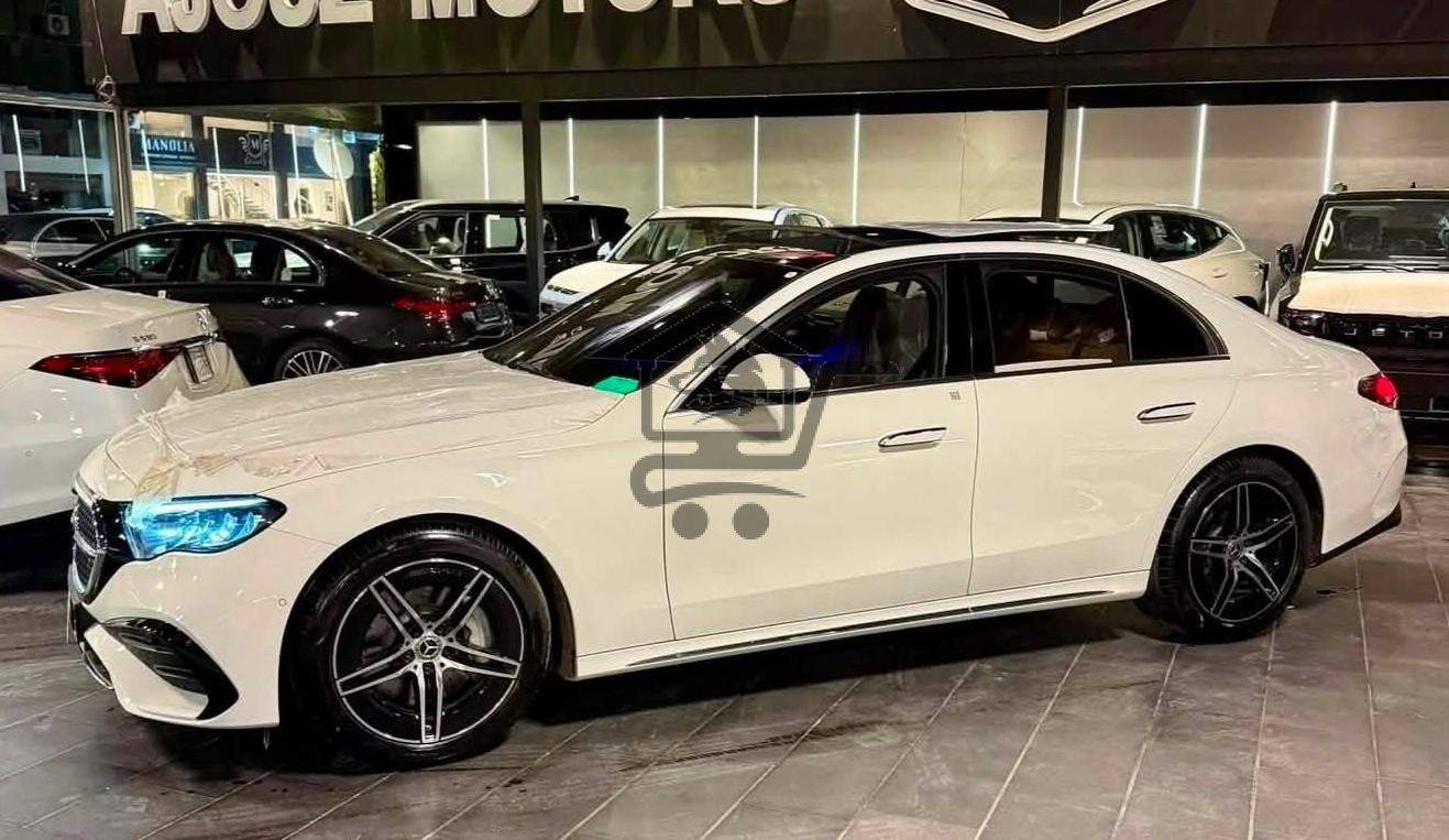 Mercedes E200 AMG 2026 - الصورة 5