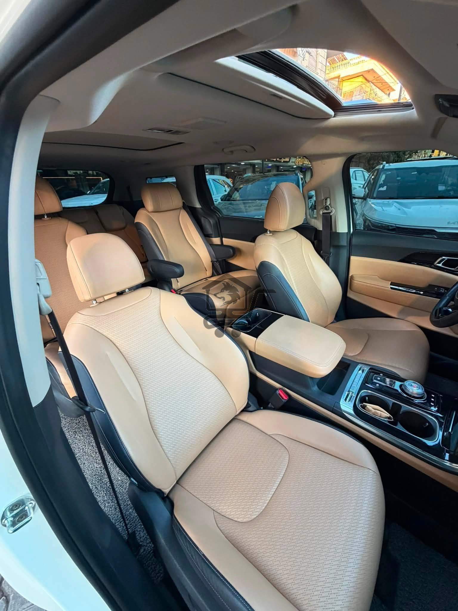 Kia Carnival 2021 - الصورة 8